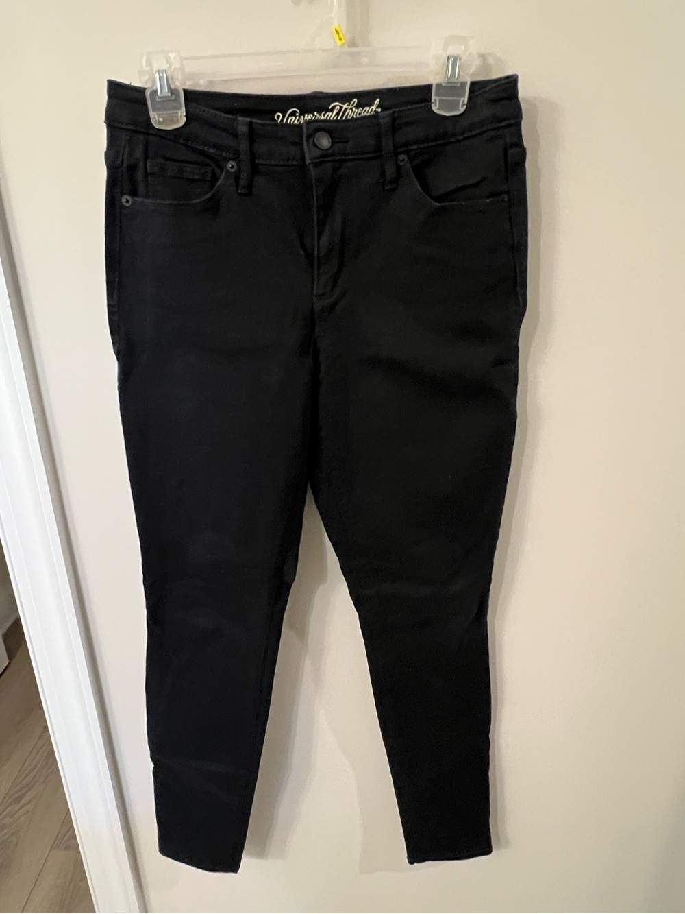 Universal Black Women's Skinny Jeans - Sleek High-Rise Fit